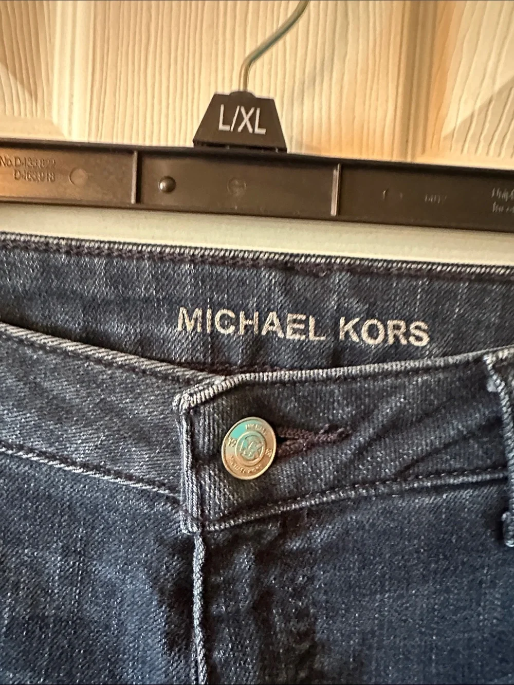 Michael Kors Women's Indigo Straight Leg Dark Blue Jeans.